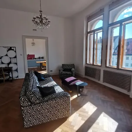Apartament Philip Mansion *